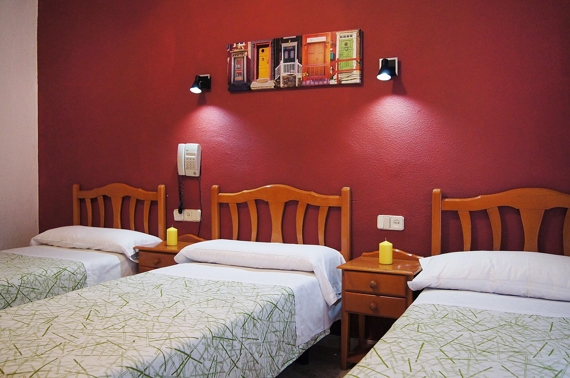 Hostal Fuencarral Kryse - Madrid — Fotos 2