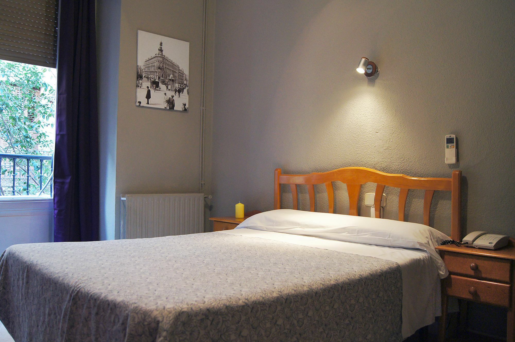 Hostal Fuencarral Kryse - Madrid — Fotos 3